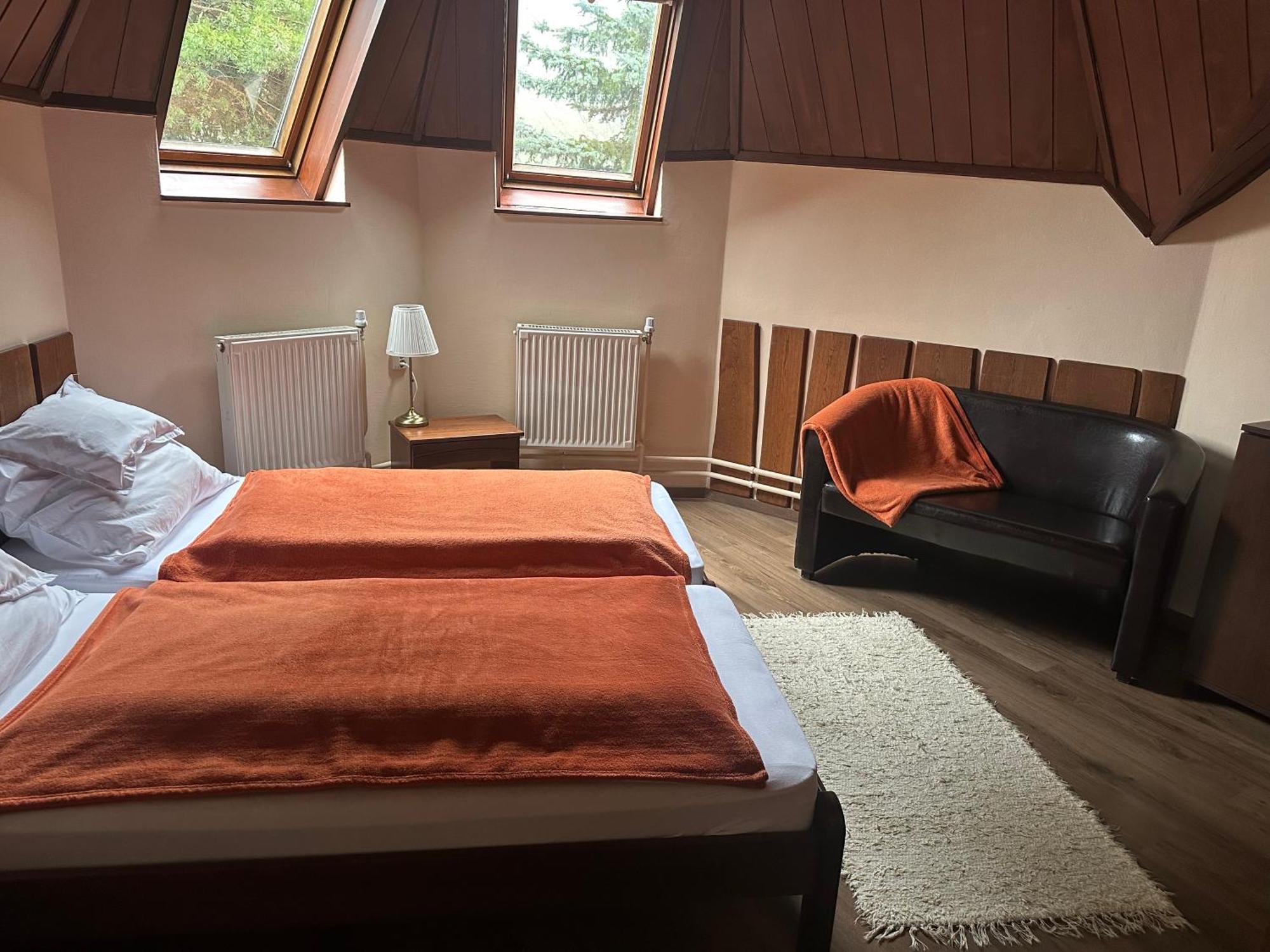 Belle-aire Vendeghaz Matraszentlaszlo Villa *